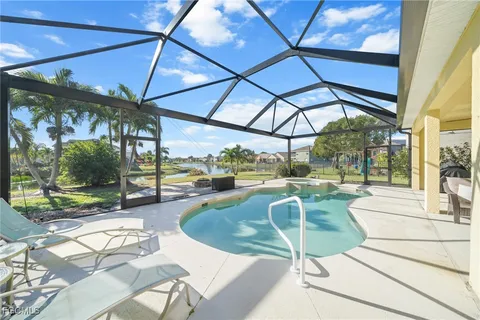 $450,000 | 2084 Cape Heather Circle, Cape Coral, FL 33991