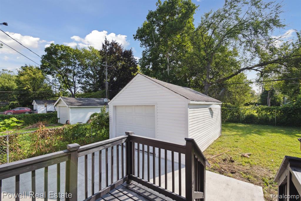 17346 Fielding Street Detroit, MI 48219 - Photo 20 of 29