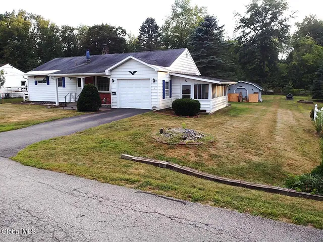 $277,000 | 143 Mary Street, Tribes Hill, NY 12177
