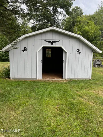 $277,000 | 143 Mary Street, Tribes Hill, NY 12177