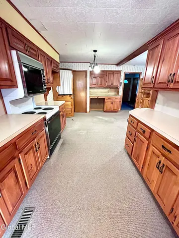 $277,000 | 143 Mary Street, Tribes Hill, NY 12177