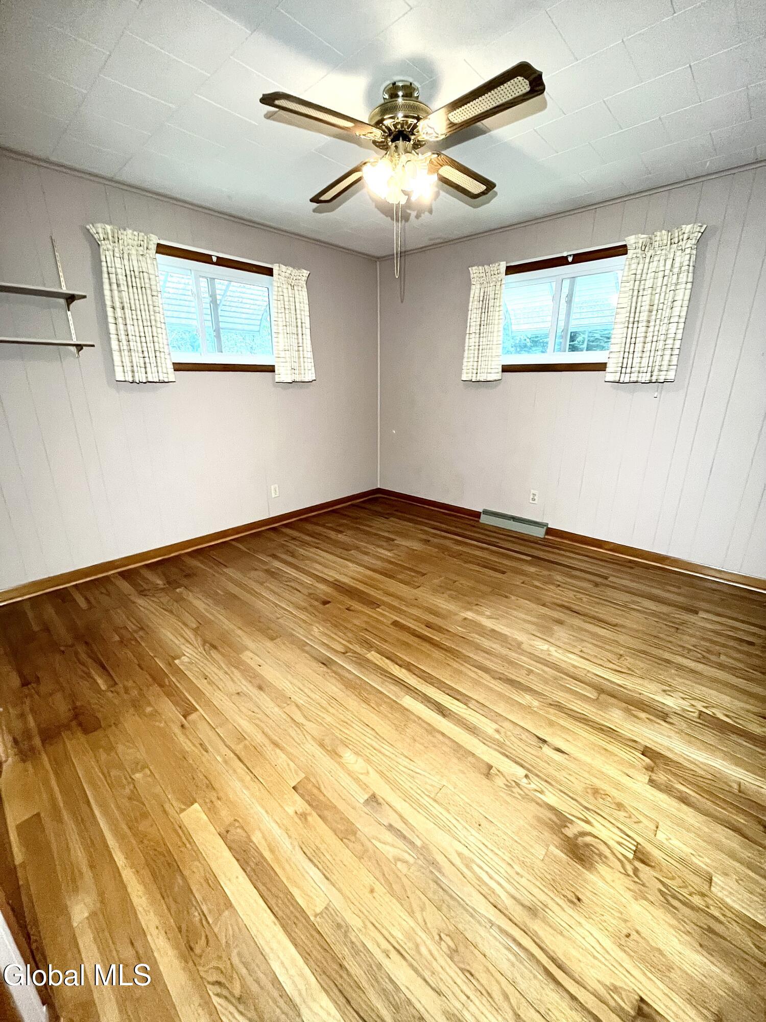 143 Mary Street Mohawk, NY 12177 - Photo 10 of 34 IMG_E6221