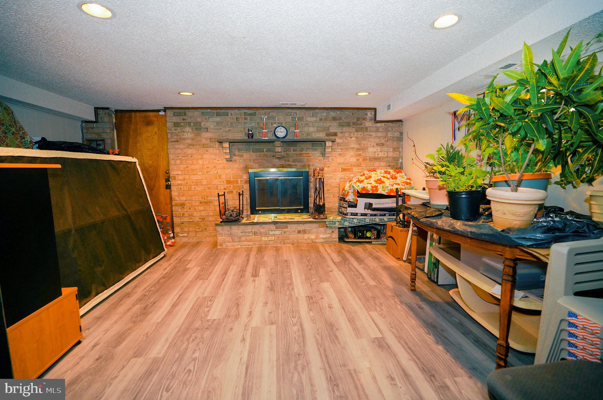 9997 Sandy Road Philadelphia, PA 19115 - Photo 32 of 36 Gallery Image 32
