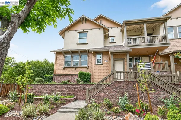 $799,000 | 161 North L Street, Unit 103, Livermore, CA 94550