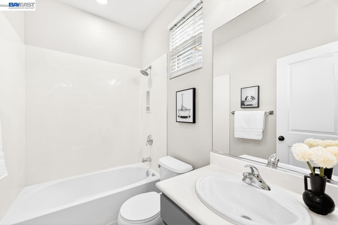 161 North L Street, Unit 103 Livermore, CA 94550 - Photo 30 of 45