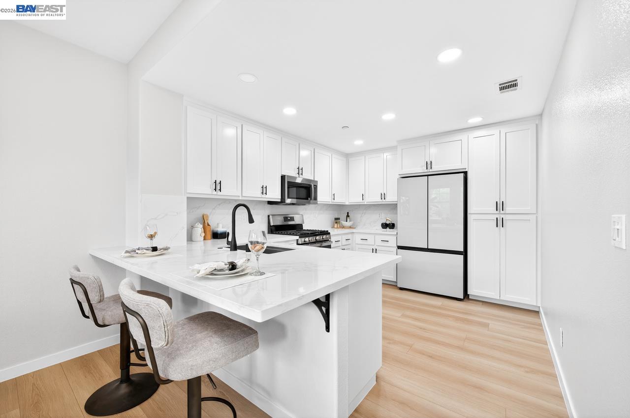 161 North L Street, Unit 103 Livermore, CA 94550 - Photo 9 of 45