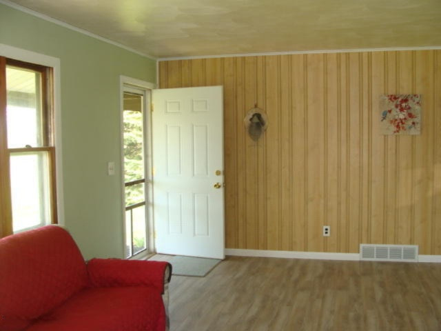 8701 Murphy Road Lyons, MI 48851 - Photo 8 of 16 DSC05777