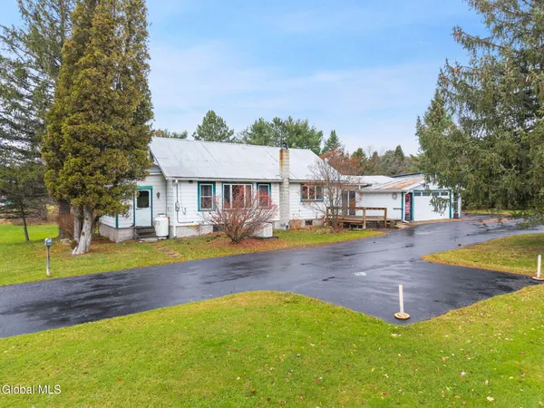 $134,900 | 5754 Highway 10, Cobleskill, NY 12043