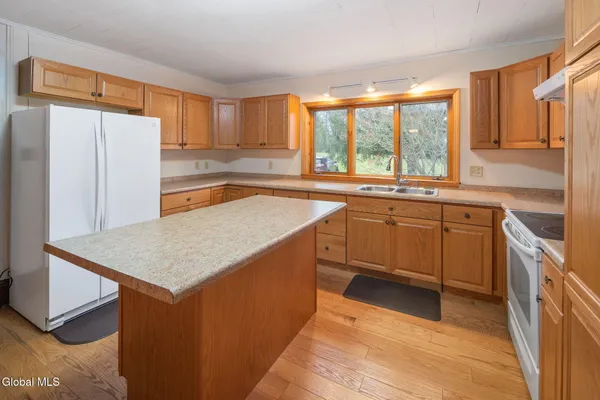 $134,900 | 5754 Highway 10, Cobleskill, NY 12043