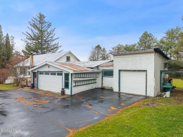 $134,900 | 5754 Highway 10, Cobleskill, NY 12043