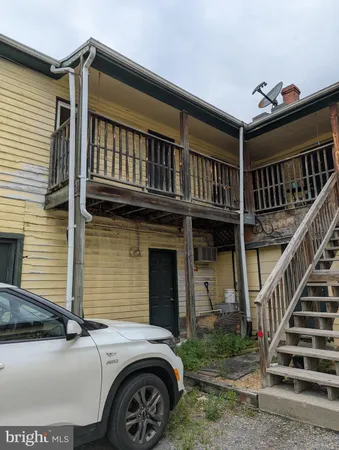 $800 | 519 West King Street, Unit 3, Martinsburg, WV 25401