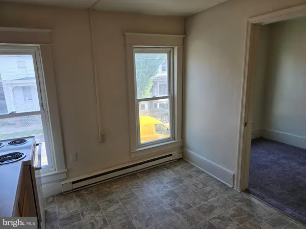$800 | 519 West King Street, Unit 3, Martinsburg, WV 25401