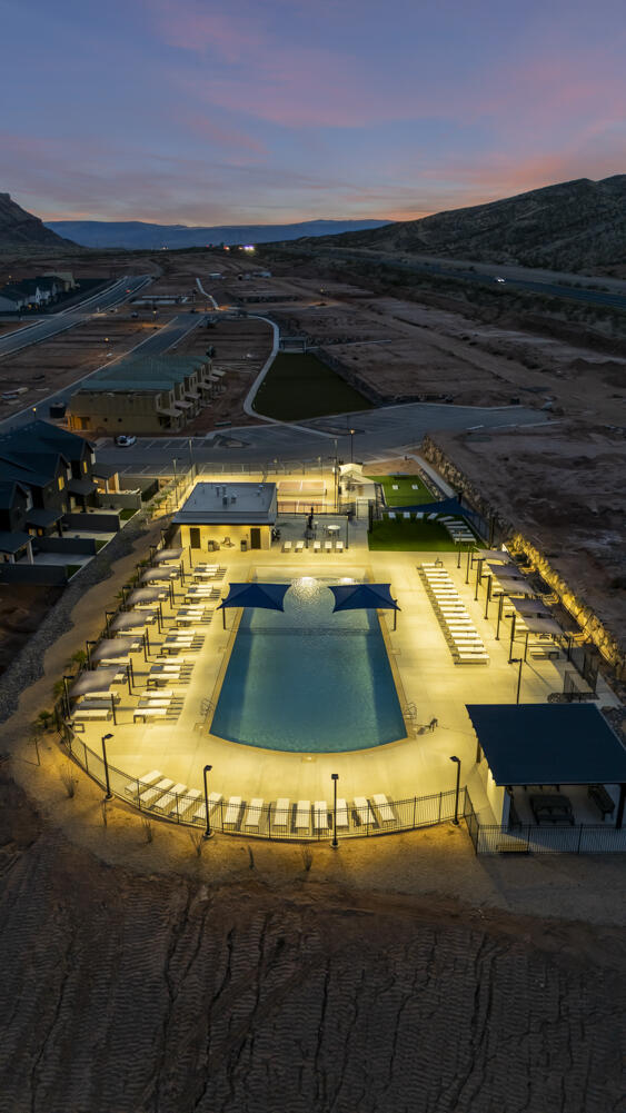 1748 Viewcrest Drive, Unit 3077 Washington, UT 84780 - Photo 11 of 46 DJI_20250217183501_0031_D
