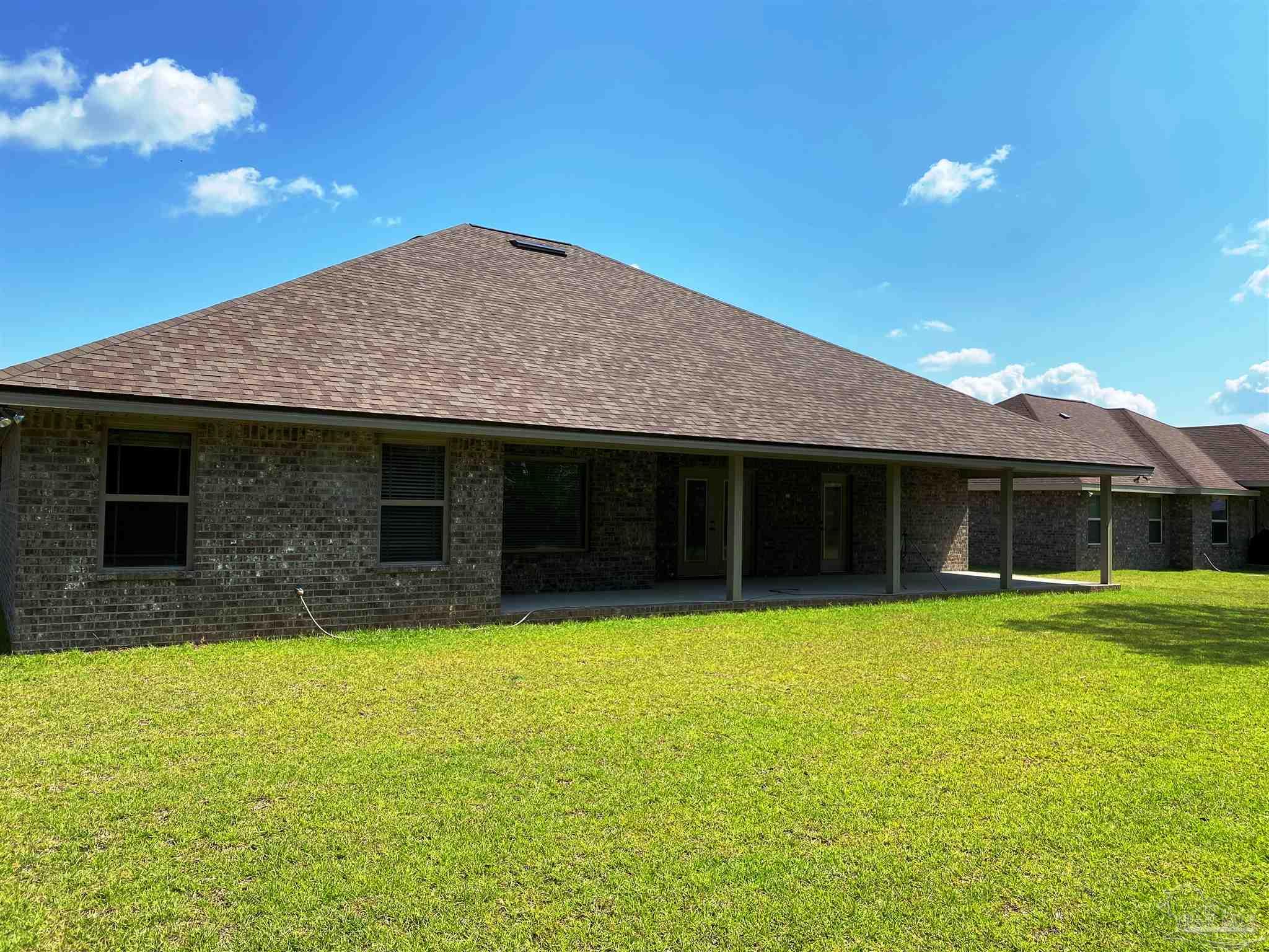 5472 South A Jones Road Milton, FL 32583 - Photo 28 of 29 Here's a view of the rear elevation.