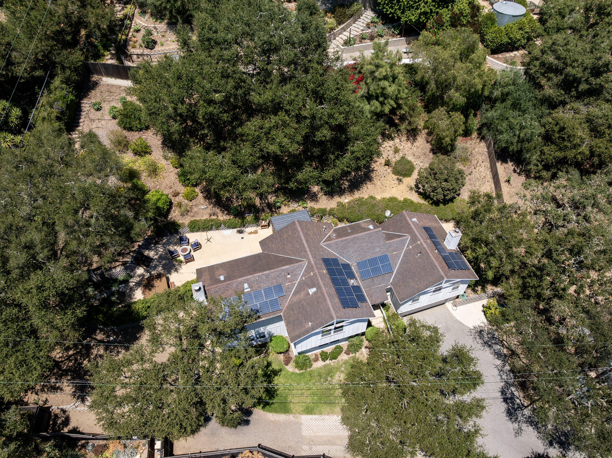 1352 Manitou Road Santa Barbara, CA 93101 - Photo 4 of 29 Aerial