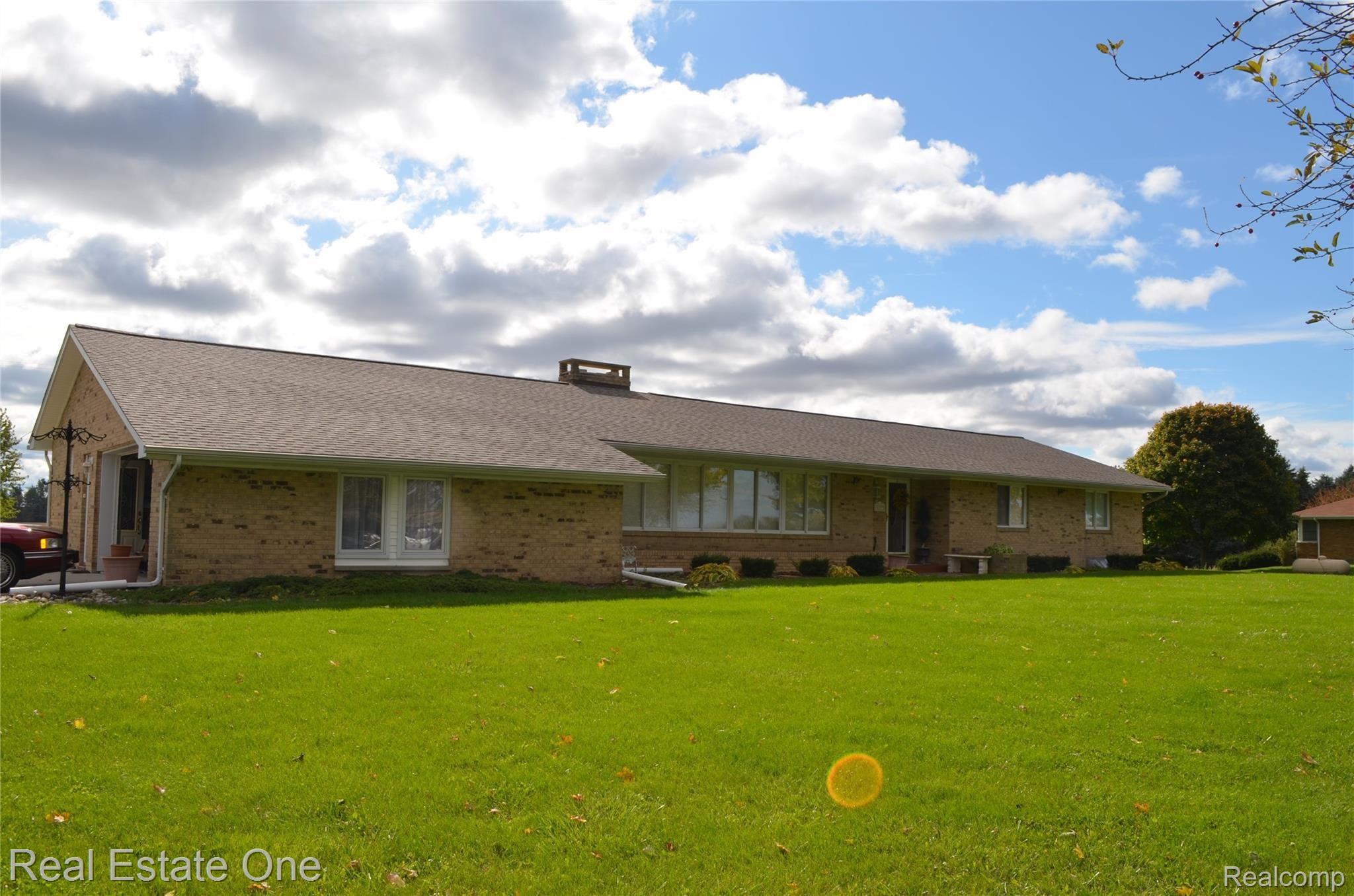 11372 East Juddville Road Flushing, MI 48433 - Photo 3 of 38 DSC_0468.JPG
