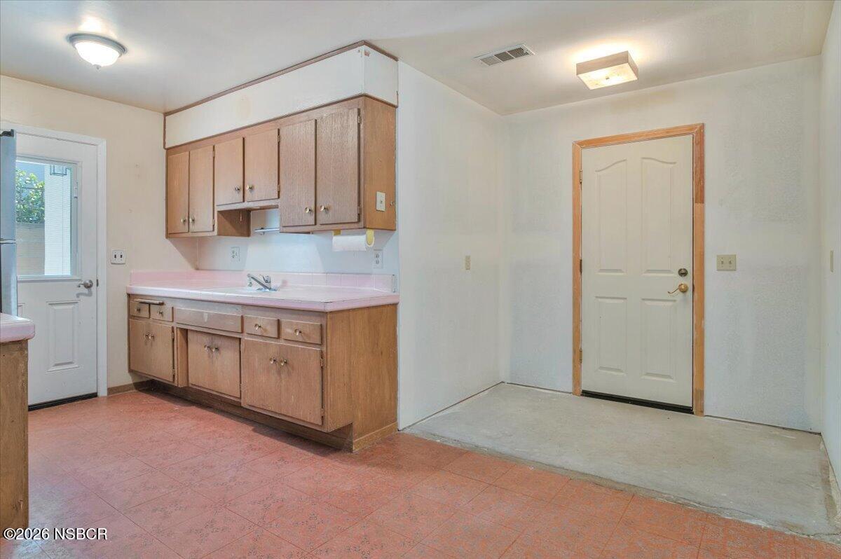 3468 Via Barba Lompoc, CA 93436 - Photo 17 of 55 11 kitchen-