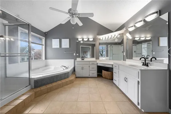 $595,000 | 14602 Hemlock, Overland Park, KS 66223