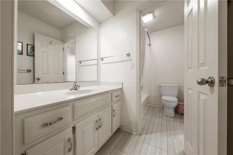 $595,000 | 14602 Hemlock, Overland Park, KS 66223