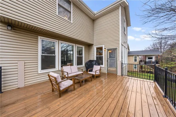 $595,000 | 14602 Hemlock, Overland Park, KS 66223