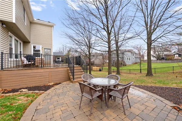 $595,000 | 14602 Hemlock, Overland Park, KS 66223