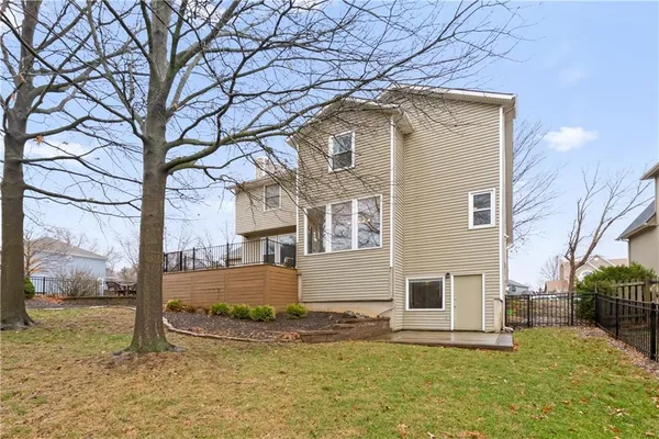 $595,000 | 14602 Hemlock, Overland Park, KS 66223