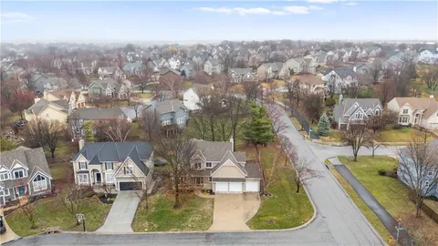 $595,000 | 14602 Hemlock, Overland Park, KS 66223