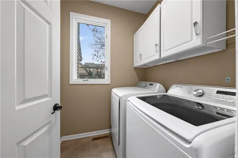 $595,000 | 14602 Hemlock, Overland Park, KS 66223