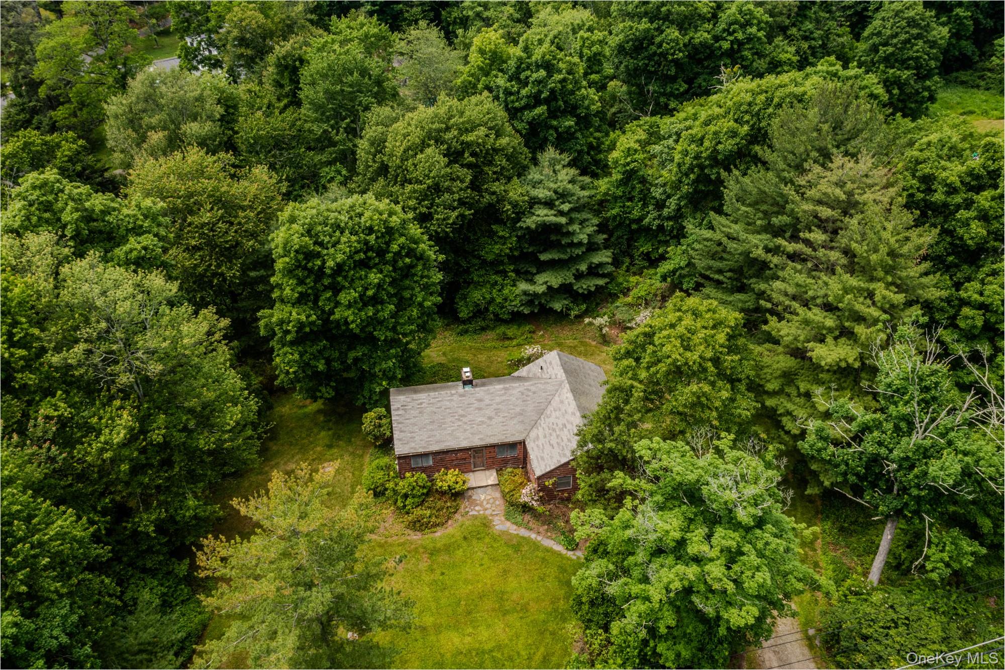 538 Croton Heights Road Yorktown Heights, NY 10598 - Photo 21 of 24 Aerial shot showing over an acre of property.