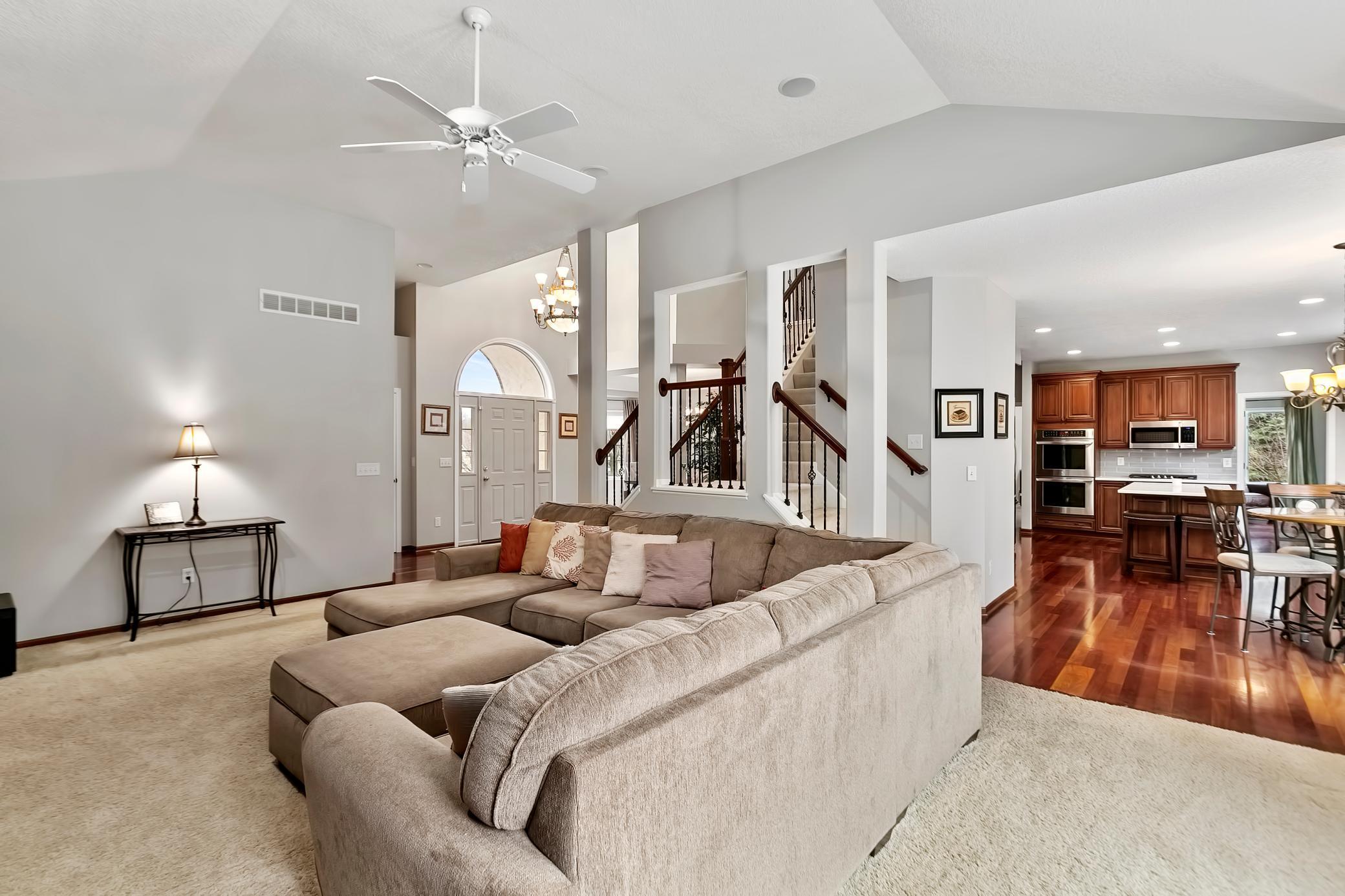 9243 Cold Stream Lane Eden Prairie, MN 55347 - Photo 11 of 42