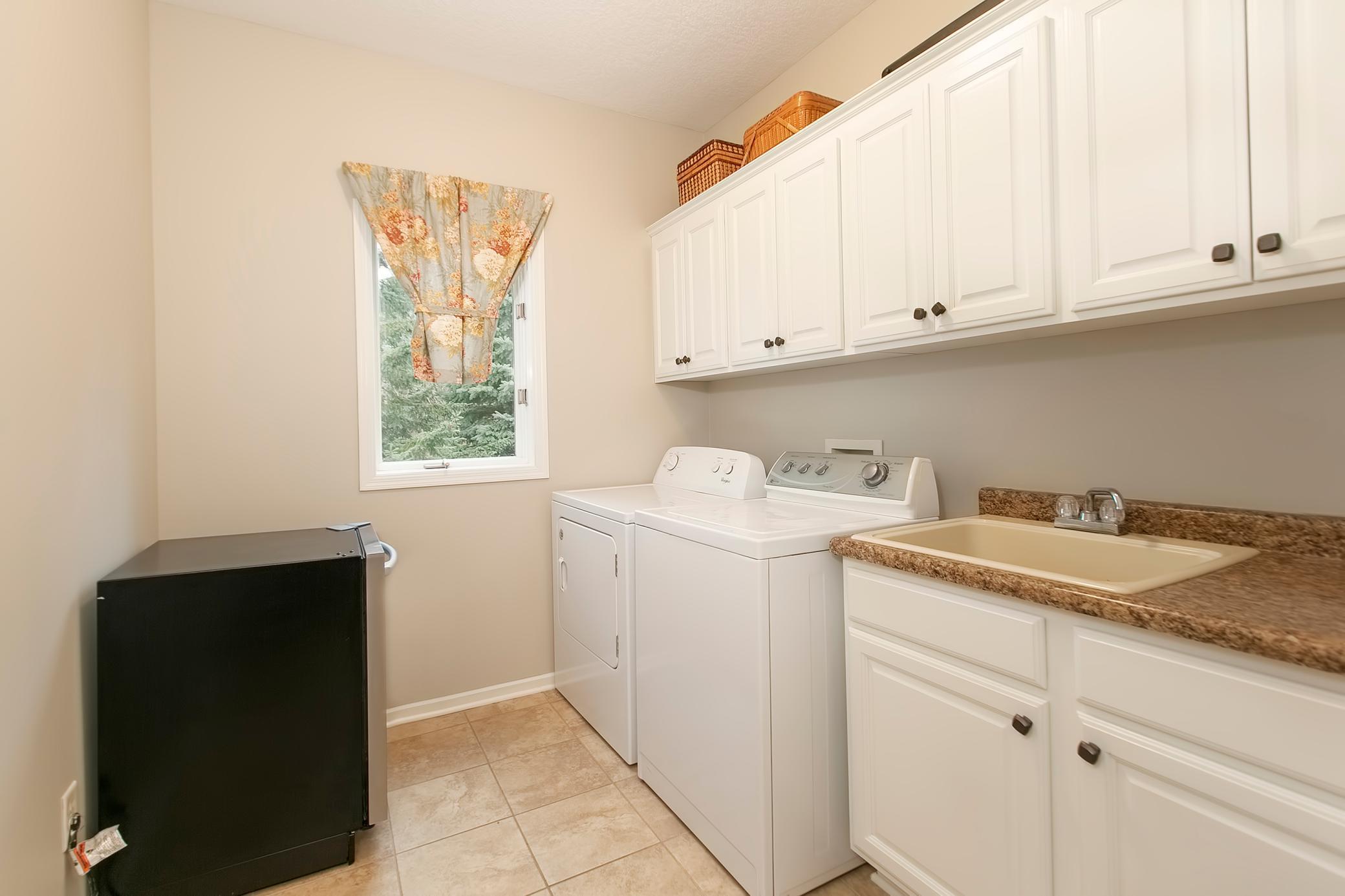 9243 Cold Stream Lane Eden Prairie, MN 55347 - Photo 18 of 42