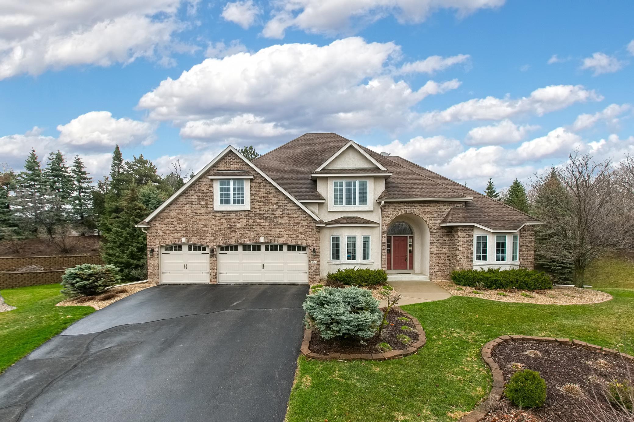 9243 Cold Stream Lane Eden Prairie, MN 55347 - Photo 2 of 42