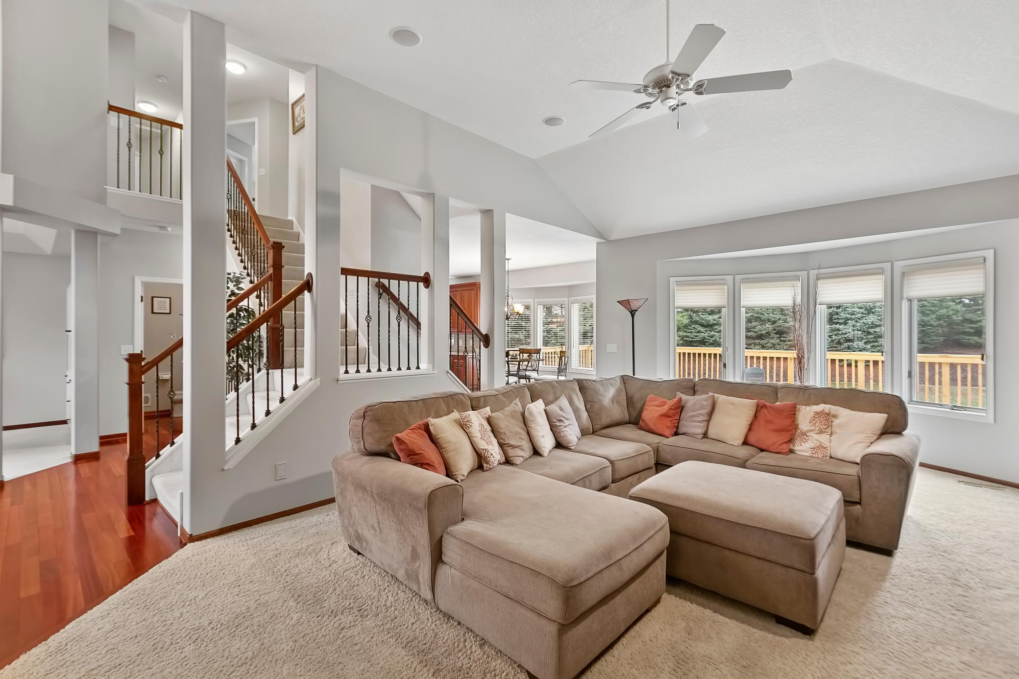9243 Cold Stream Lane Eden Prairie, MN 55347 - Photo 10 of 42