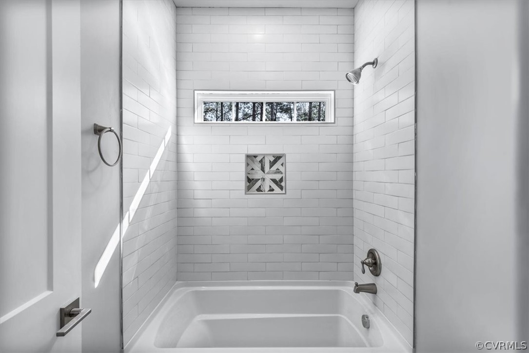 9770 Lott Cary Road Providence Forge, VA 23140 - Photo 10 of 27 Gallery Image 10
