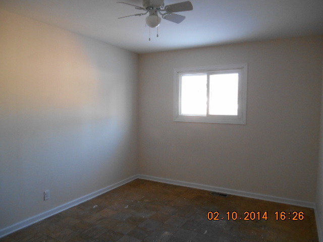 136 Thornhurst Road Bolingbrook, IL 60440 - Photo 7 of 10