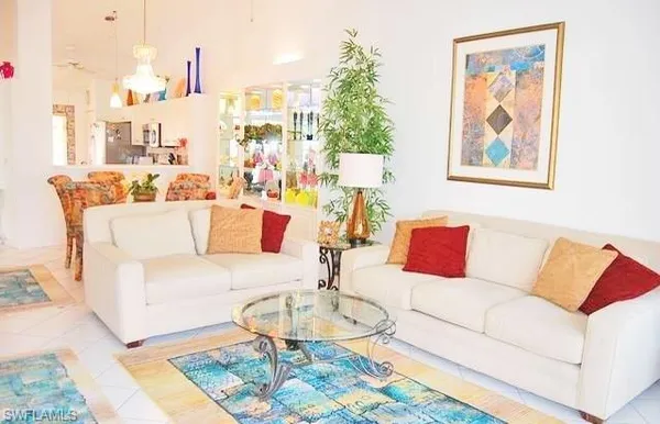 $4,300 | 120 Asaf Drive, Unit 4304, Naples, FL 34104