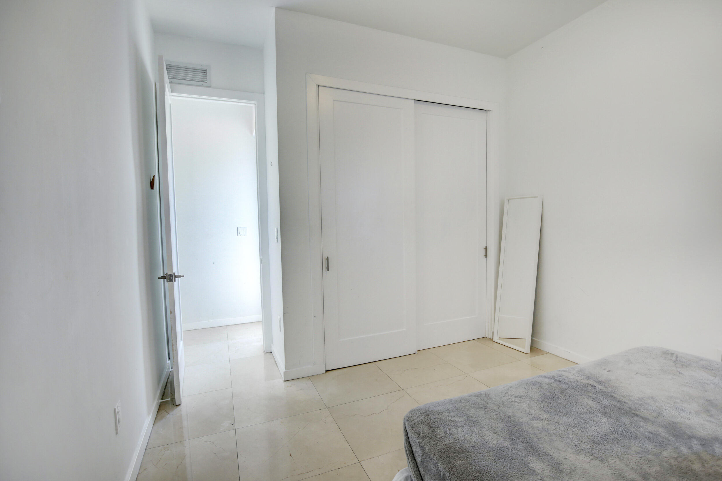3089 Southwest 21st Street Miami, FL 33145 - Photo 28 of 39 _A7A2769_70_71_72_73