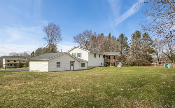 $600,000 | 1490 Clove Valley Road, LaGrangeville, NY 12540