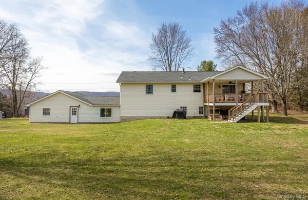 $600,000 | 1490 Clove Valley Road, LaGrangeville, NY 12540