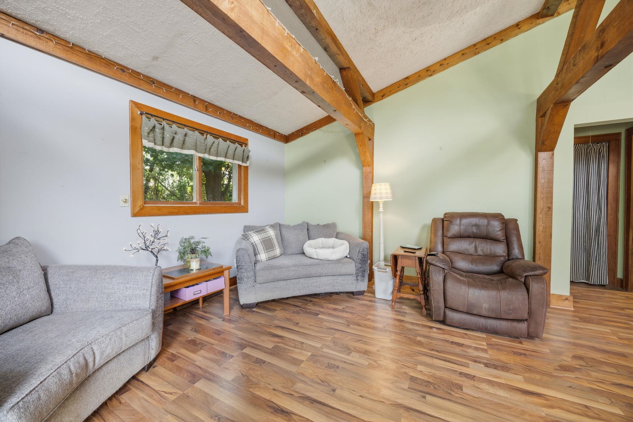 N1360 Deer Path Road Fort Atkinson, WI 53538 - Photo 7 of 47 Gallery Image 7