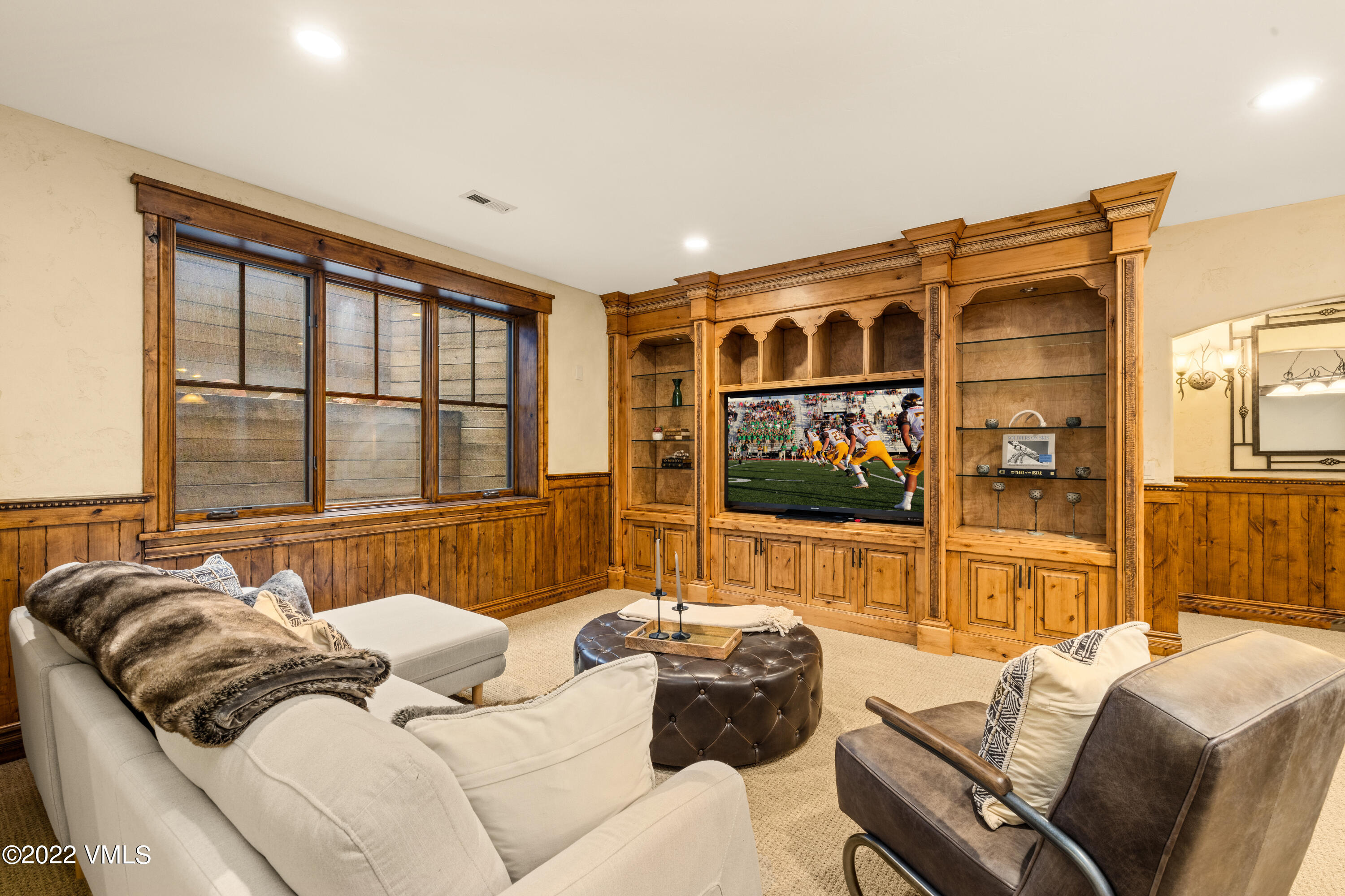 2376 Eagle Ranch Road Eagle, CO 81631 - Photo 15 of 52 a living room with furniture