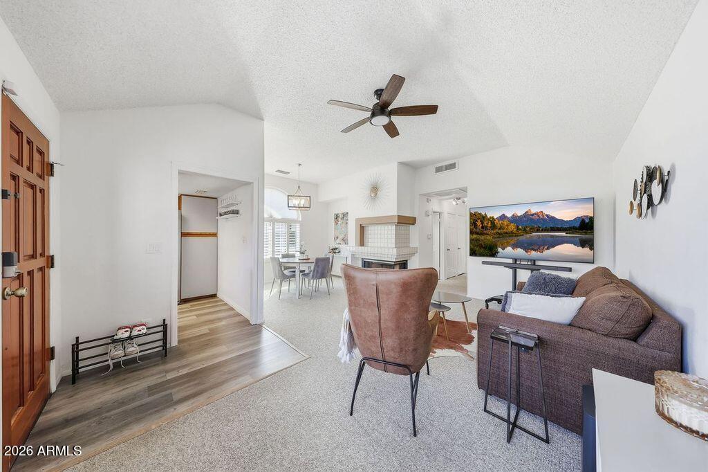 10017 East Mountain View Road, Unit 2091 Scottsdale, AZ 85258 - Photo 14 of 66 living dining