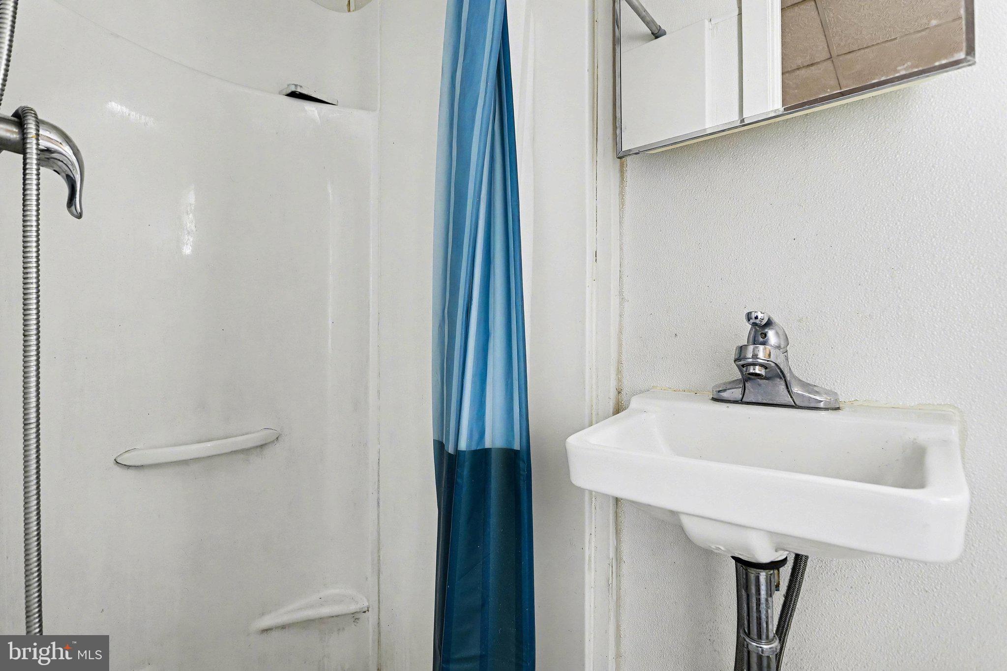 601 Maple Street Lebanon, PA 17046 - Photo 29 of 47 Modern shower with sleek design.