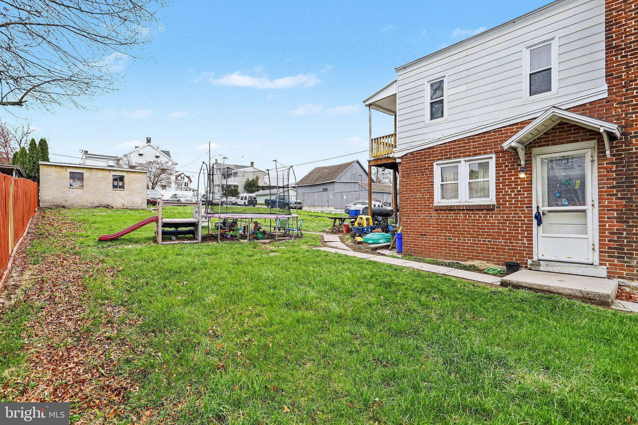 601 Maple Street Lebanon, PA 17046 - Photo 36 of 47