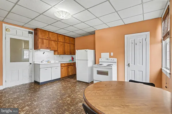 $299,995 | 601 Maple Street, Lebanon, PA 17046