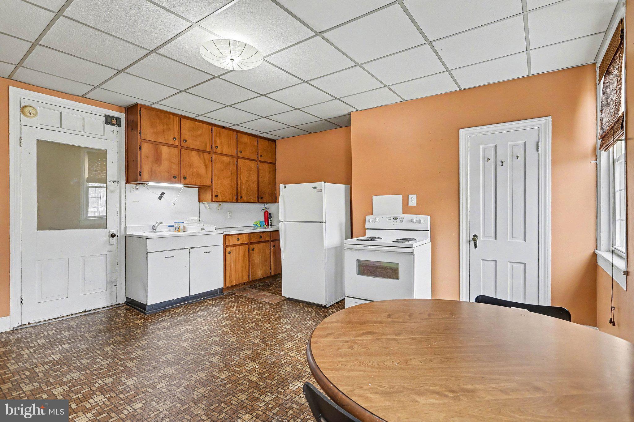 601 Maple Street Lebanon, PA 17046 - Photo 7 of 47 Bright kitchen with warm tones.