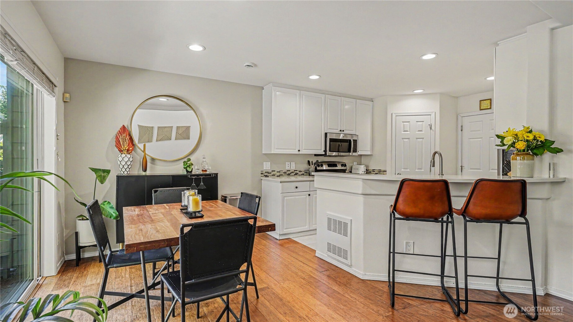 511 Elma Place Northeast Renton, WA 98059 - Photo 10 of 34