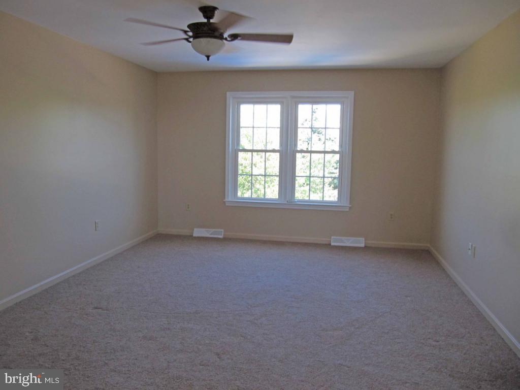 54 Fairview Road Lititz, PA 17543 - Photo 13 of 18