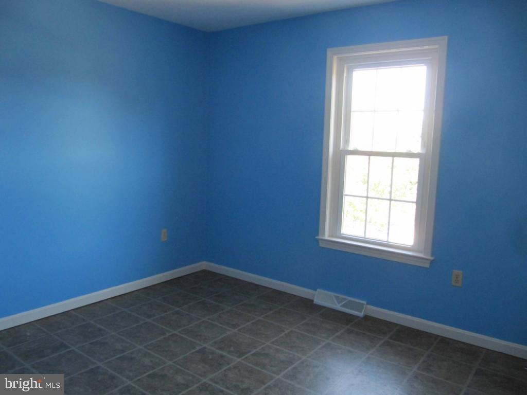 54 Fairview Road Lititz, PA 17543 - Photo 16 of 18