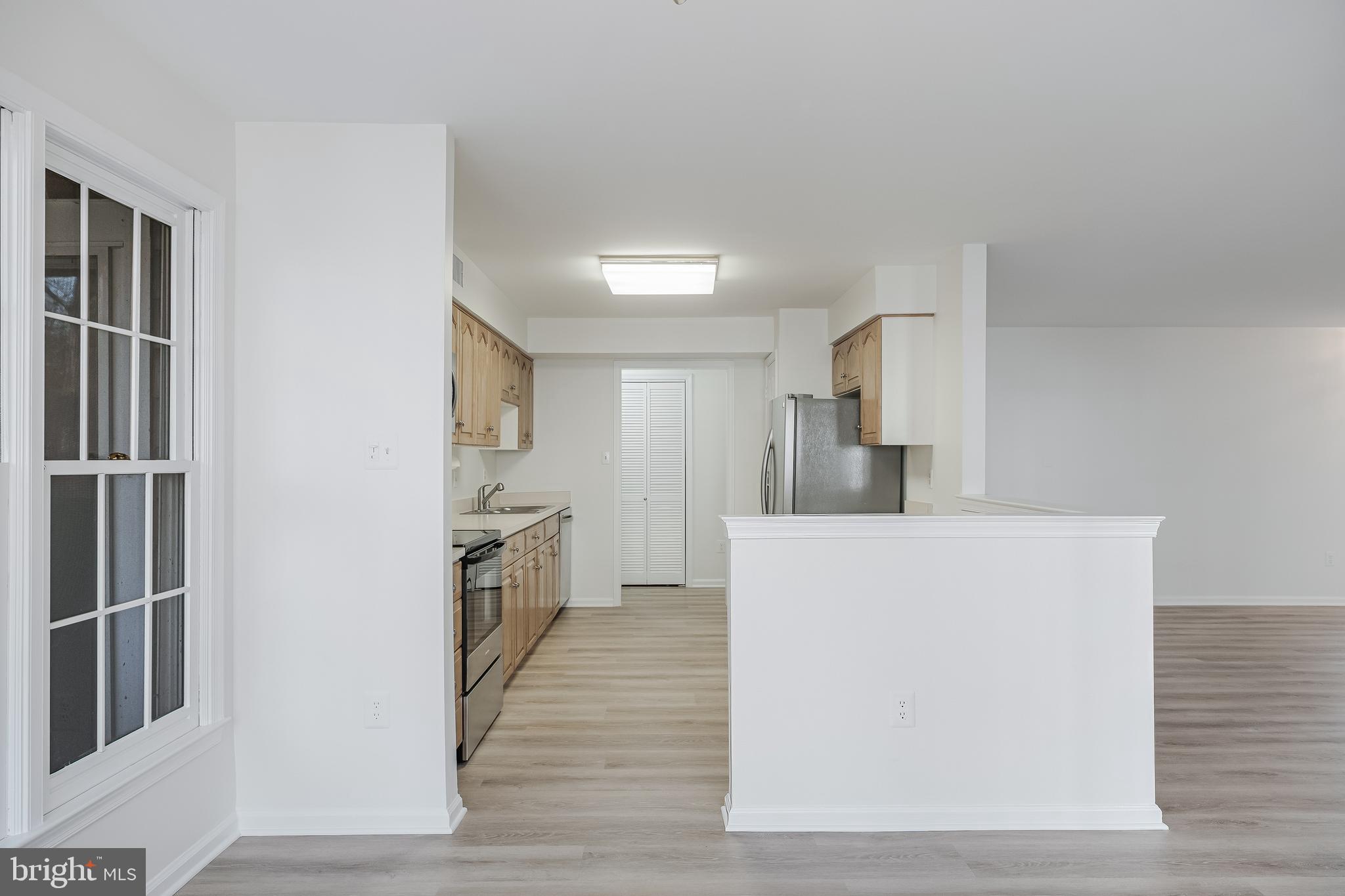 1427 Church Hill Place Reston, VA 20194 - Photo 10 of 30 a view of kitchen and refrigerator